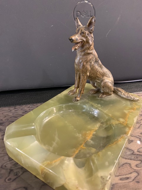 Vienesse Bronze German Shepard On Onyx Stand