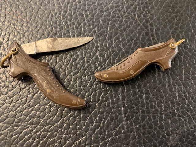 Pair Of Victorian Shoe Pen Knives